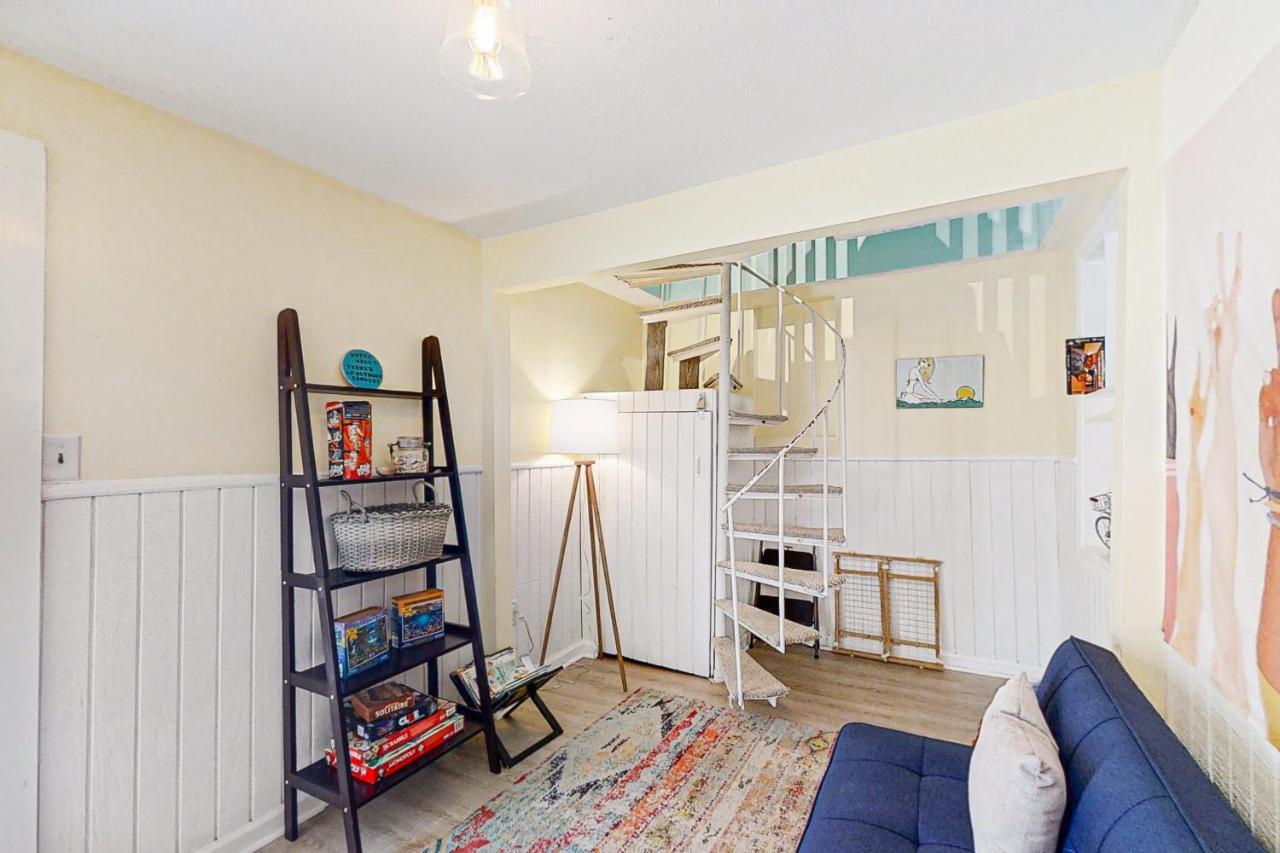 Beach Bum Bungalow Folly Beach Eksteriør bilde